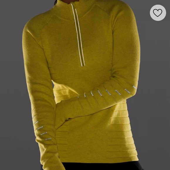Lululemon Athletica Lightning Bold 1/2 zip Yellow Half-Zip Sweater size small - Picture 11 of 11